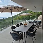 Marmonte, Luksuzna S Bazenom I Pogledom Na Willa