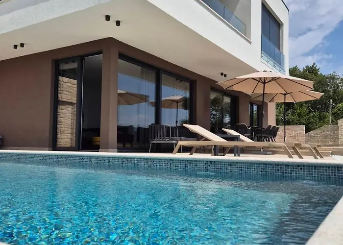 Marmonte, Luksuzna S Bazenom I Pogledom Na Medveja